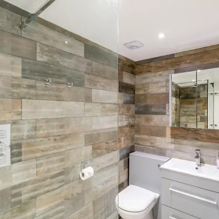 2 Bed In Oc-w34131 Tatil Evi Bainbridge